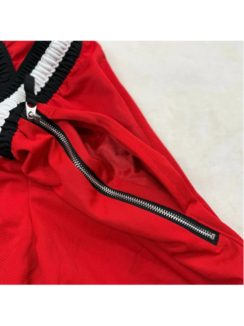Men's Nike Dri-Fit Red Athletic Basketball Shorts XXL Black White Zipper Pocket